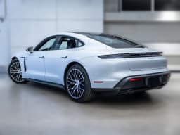 Porsche Taycan 4 AWD 2026 — side view