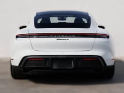 Porsche Taycan 4 AWD 2026 — side view