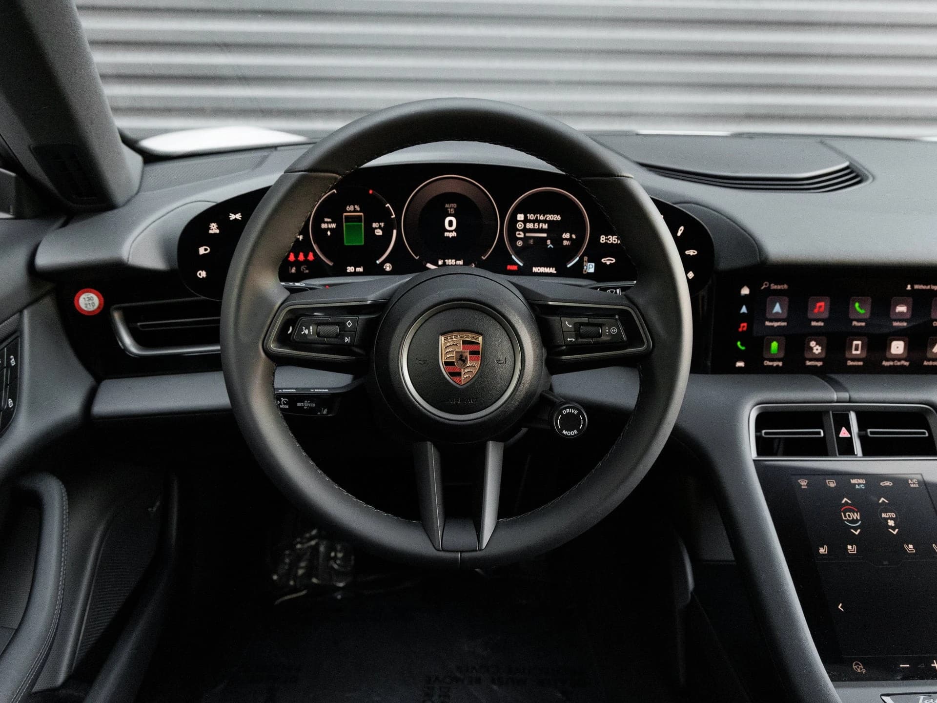 Porsche Taycan 4 AWD 2026 — side view