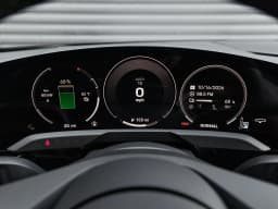 Porsche Taycan 4 AWD 2026 — side view