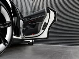 Porsche Taycan 4 AWD 2026 — side view