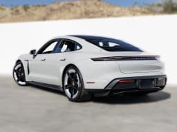 Porsche Taycan 4 AWD 2026 — side view