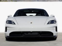 Porsche Taycan 4 AWD 2026 — side view