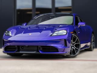 Porsche Taycan 4 AWD