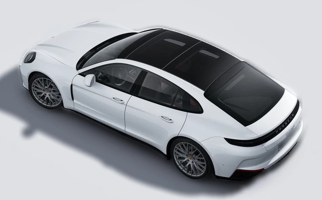 Porsche Panamera Base RWD 2026 — side view