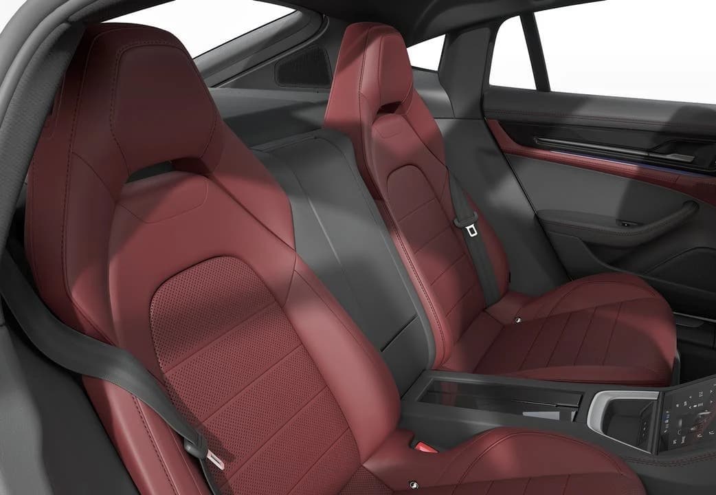 Porsche Panamera Base RWD 2026 — side view