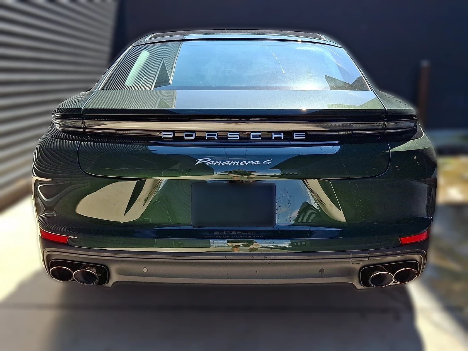 Porsche Panamera 4 AWD 2026 — side view