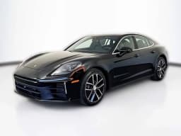 Porsche Panamera 4 AWD 2025 — side view