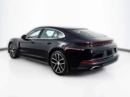 Porsche Panamera 4 AWD 2025 — side view