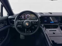 Porsche Panamera 4 AWD 2025 — side view