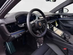 Porsche Panamera 4 AWD 2026 — side view