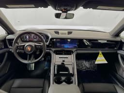 Porsche Panamera 4 AWD 2026 — side view