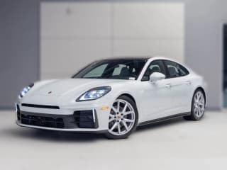 Porsche Panamera 4 AWD