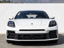 Porsche Panamera Base RWD 2025 — side view