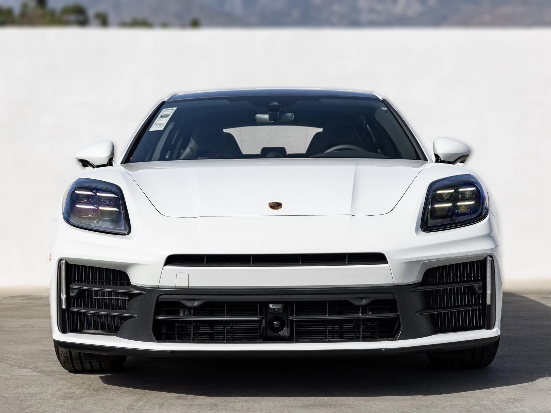 Porsche Panamera Base RWD 2025 — side view