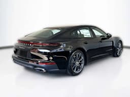 Porsche Panamera 4 AWD 2025 — side view