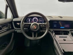 Porsche Panamera 4 AWD 2025 — side view