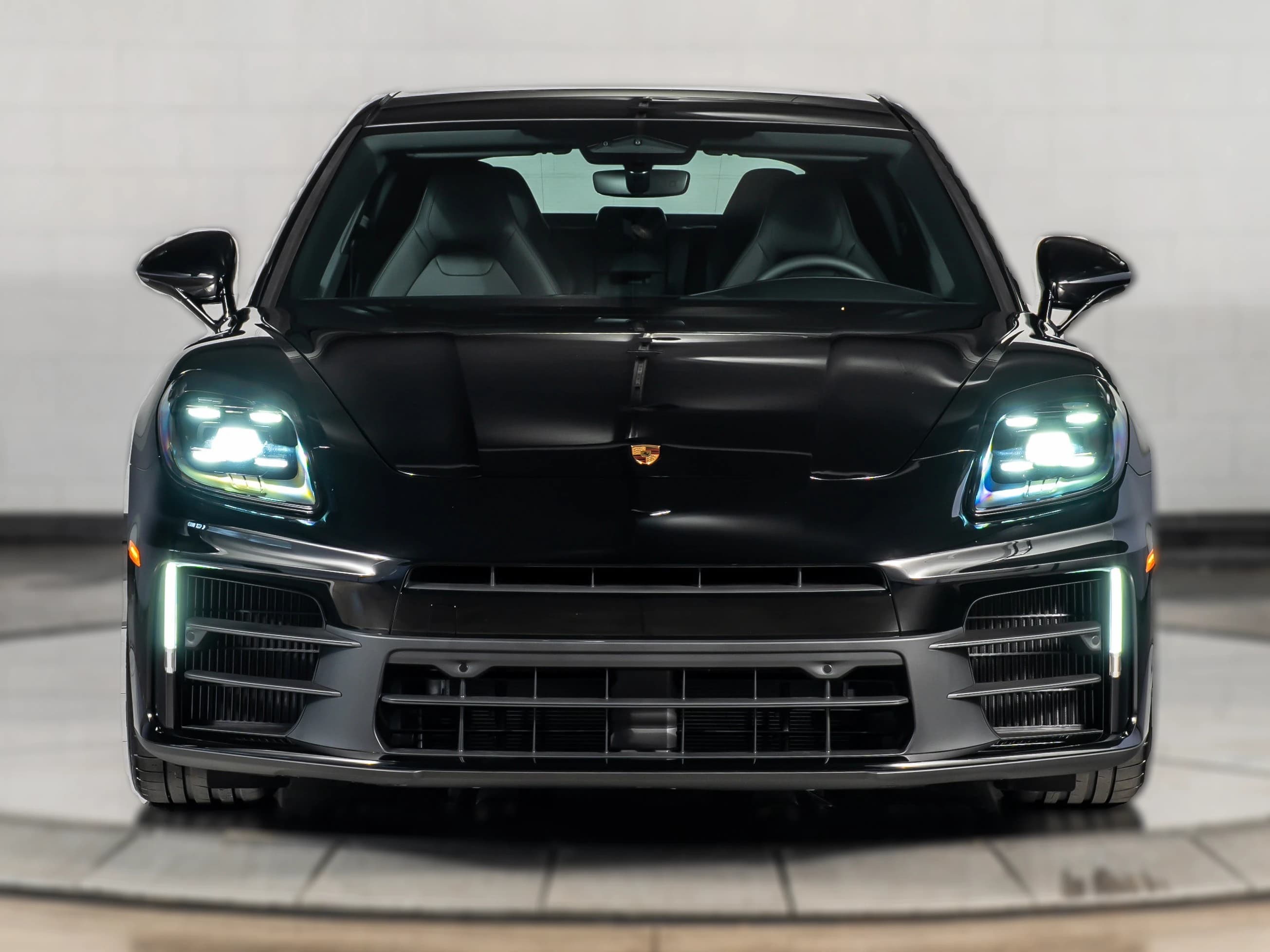 Porsche Panamera Base RWD 2026 — side view