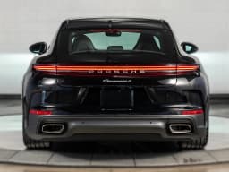 Porsche Panamera Base RWD 2026 — side view