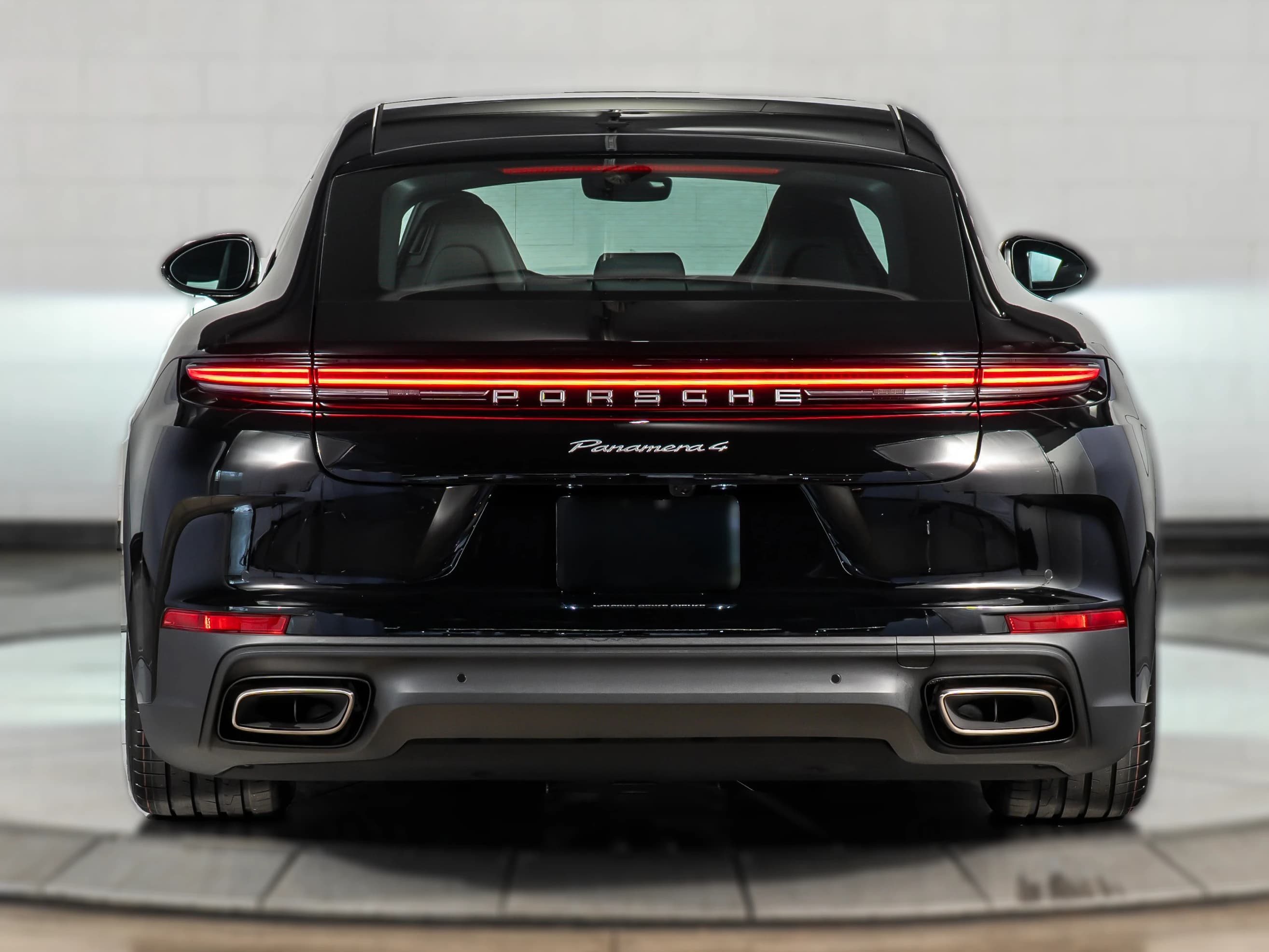 Porsche Panamera Base RWD 2026 — side view