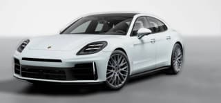 Porsche Panamera Base RWD