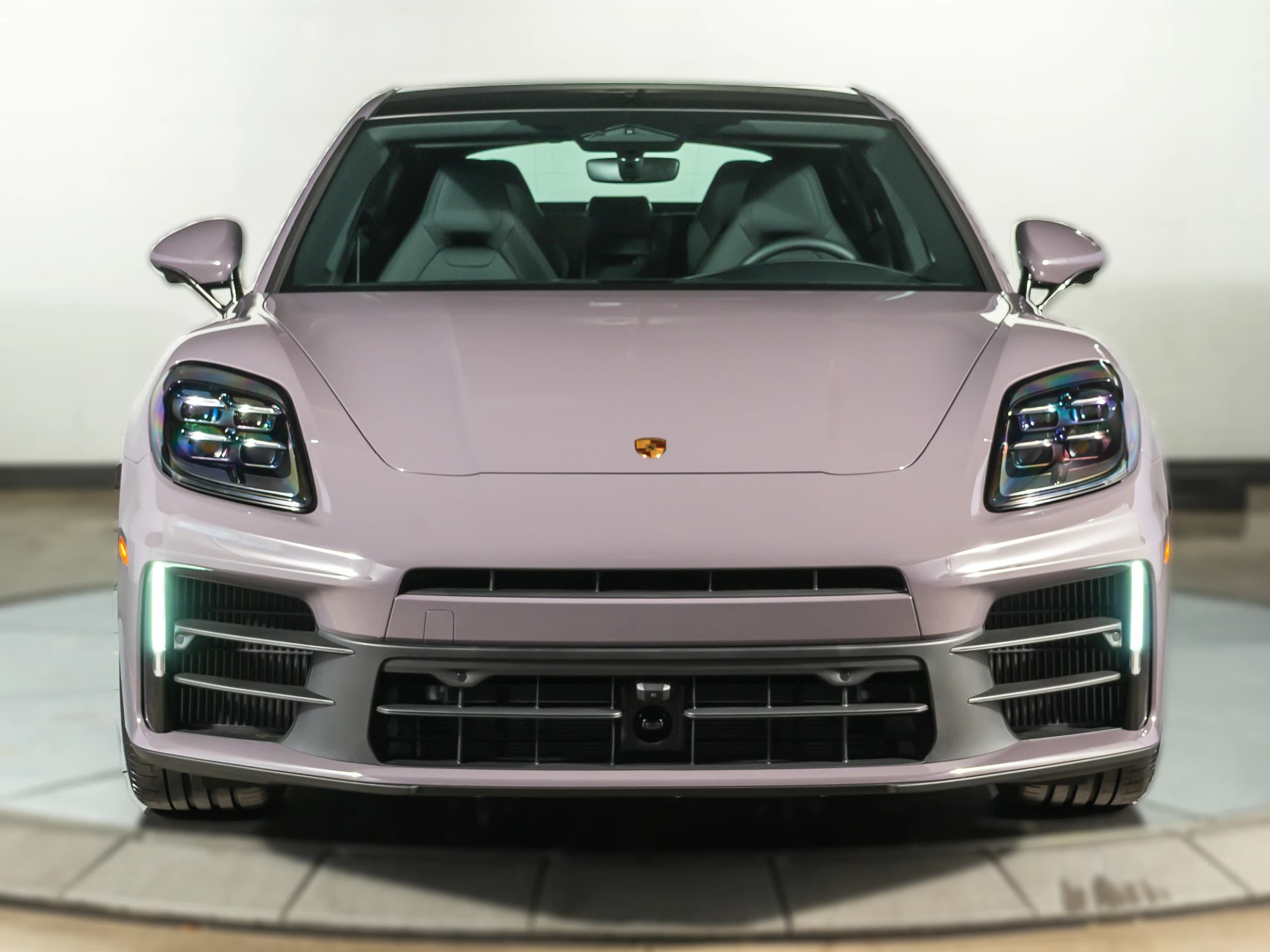 Porsche Panamera Base RWD 2026 — side view