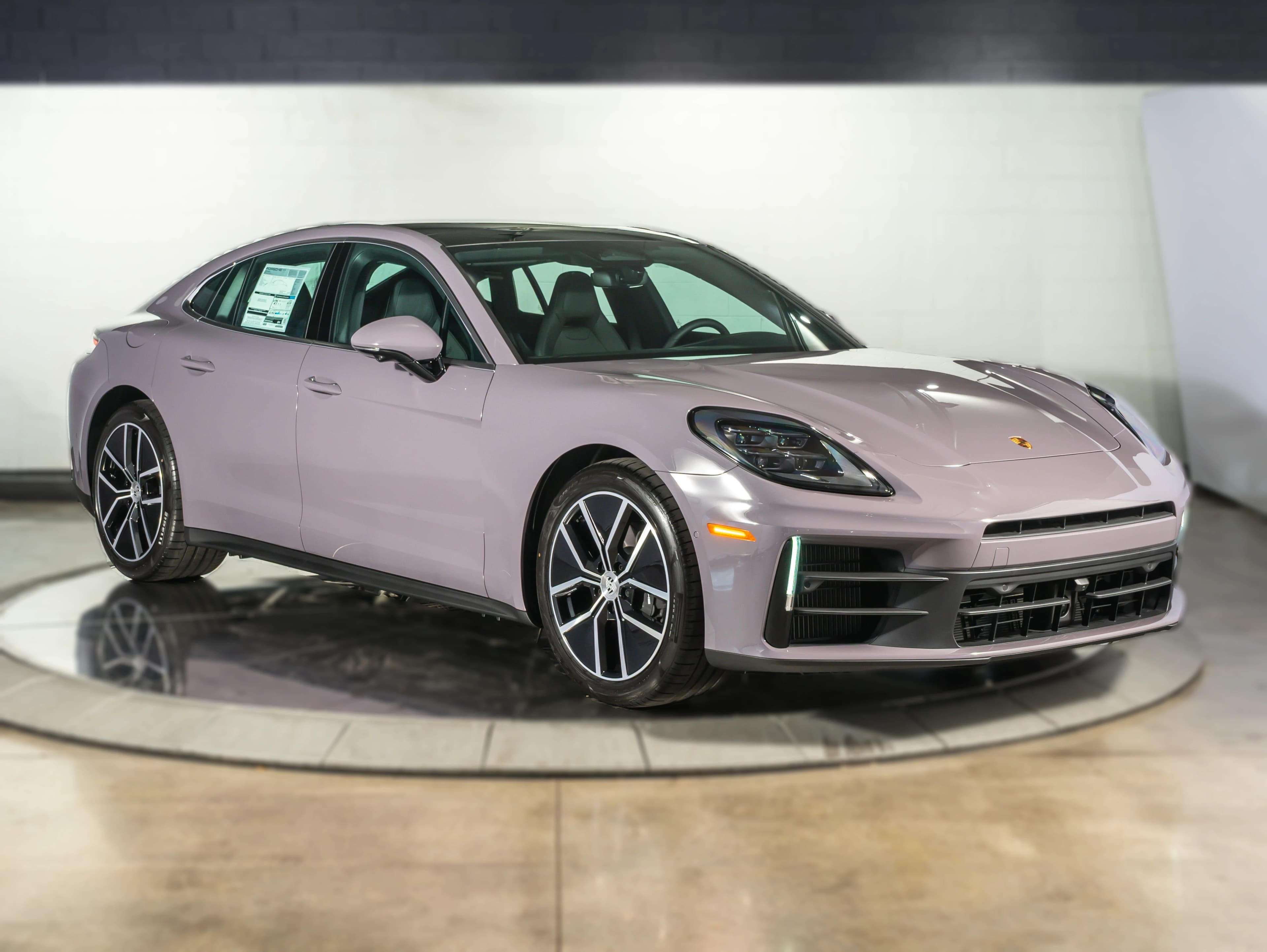 Porsche Panamera Base RWD 2026 — side view