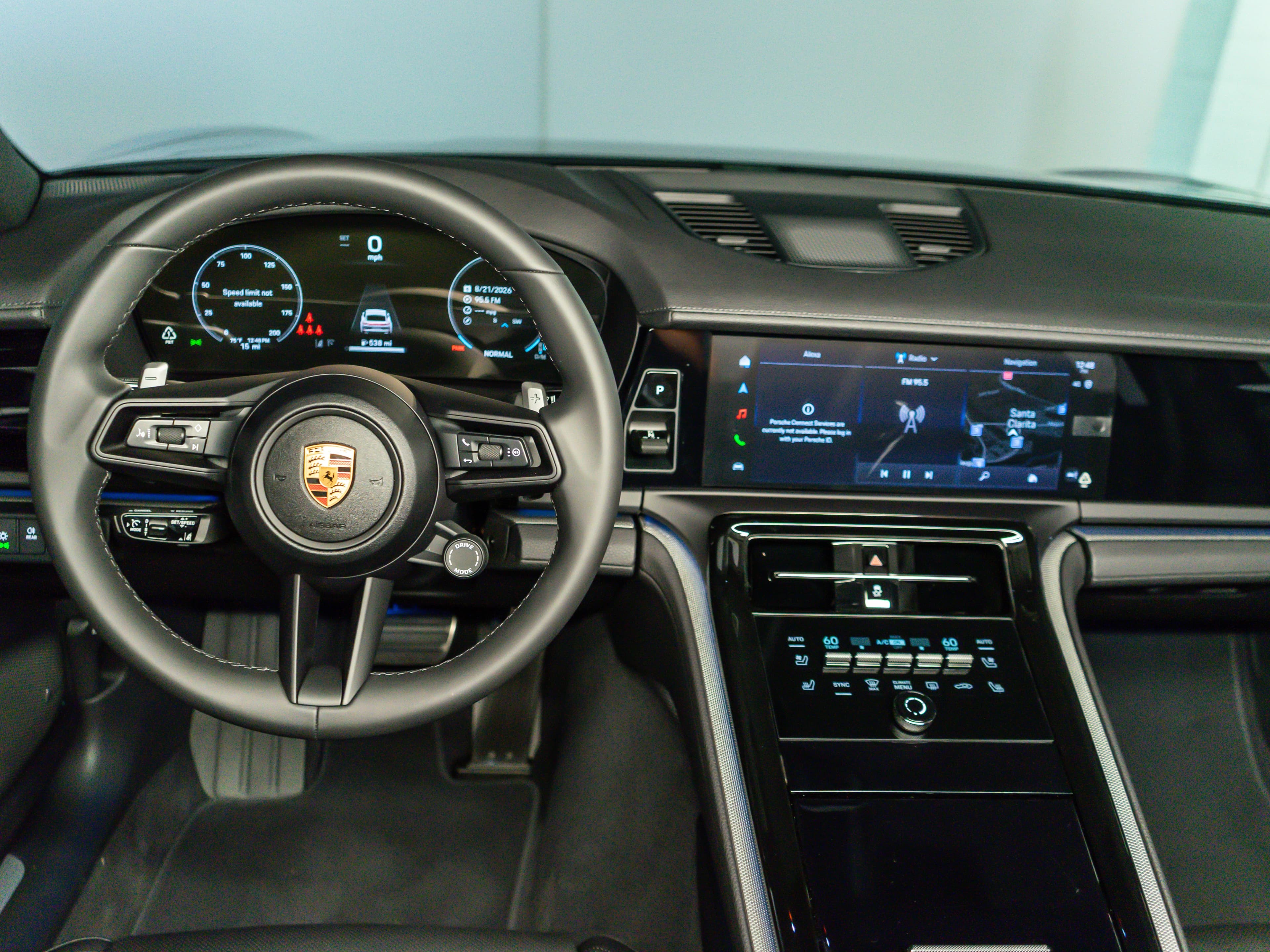 Porsche Panamera Base RWD 2026 — side view