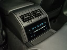 Porsche Panamera Base RWD 2026 — side view