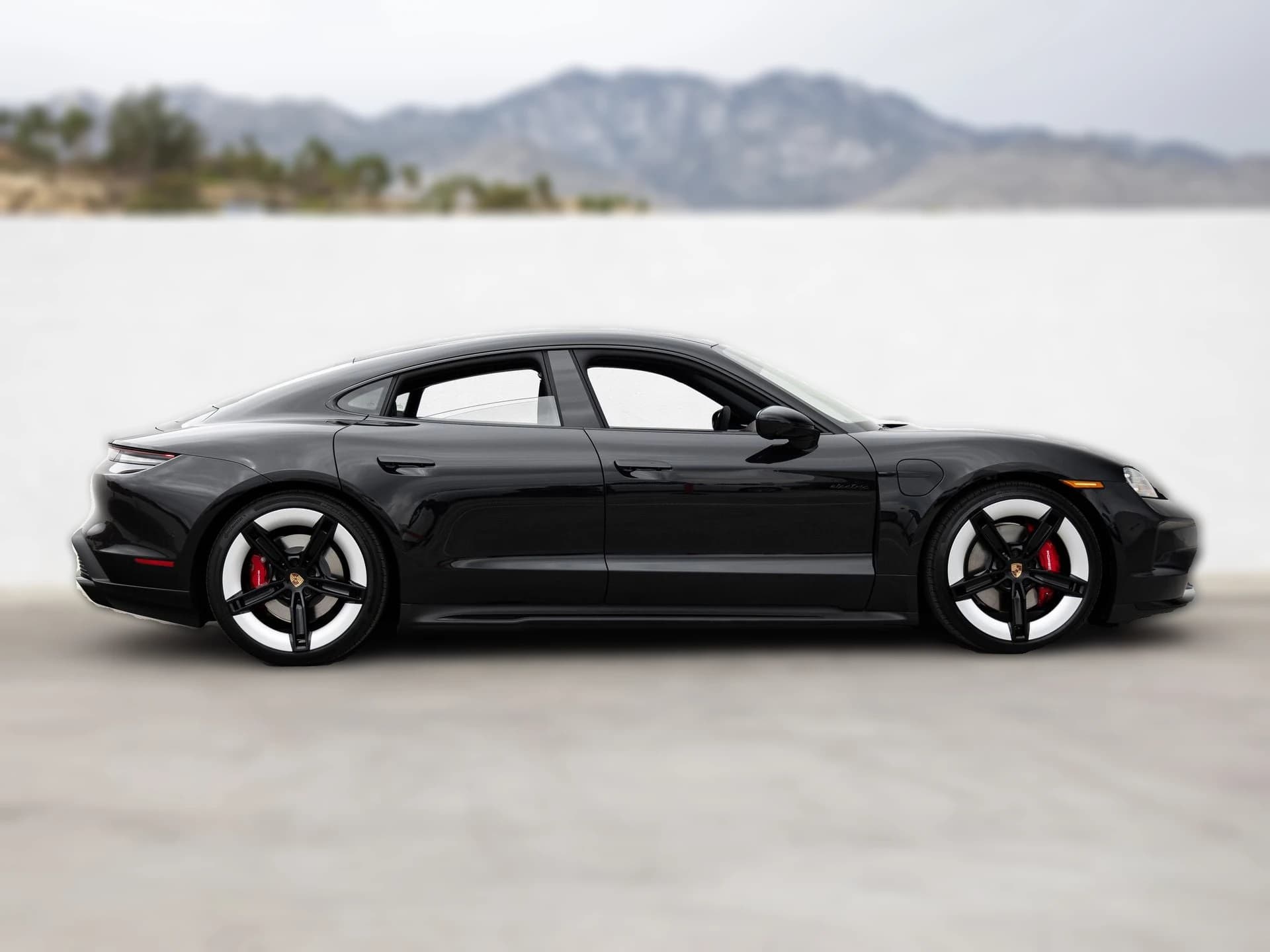 Porsche Taycan 4S AWD 2026 — side view