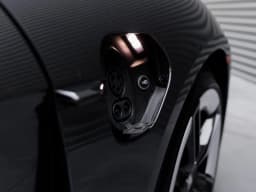 Porsche Taycan 4S AWD 2025 — side view