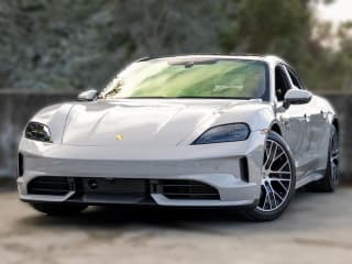 Porsche Taycan 4S AWD