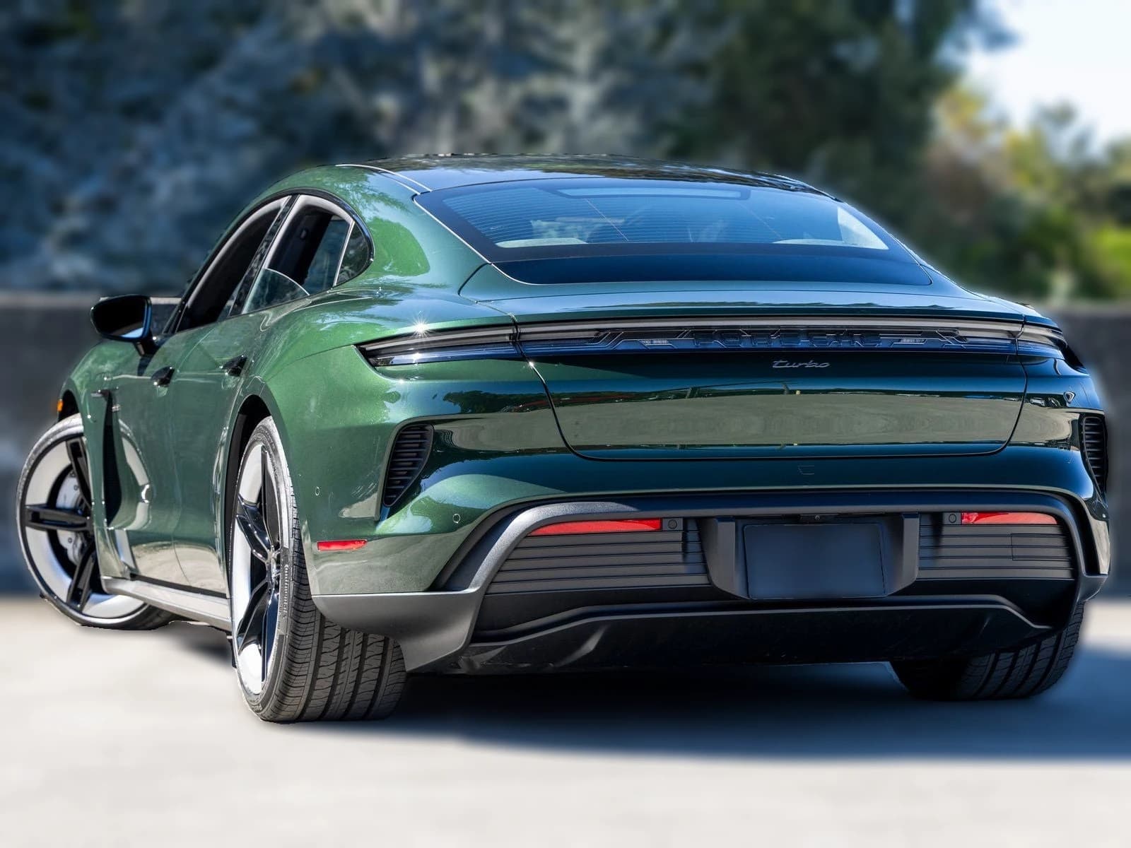 Porsche Taycan Turbo AWD 2026 — side view
