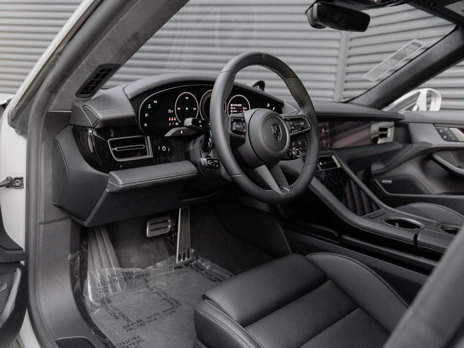 Porsche Taycan Turbo AWD 2025 — side view