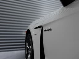 Porsche Taycan Turbo AWD 2025 — side view