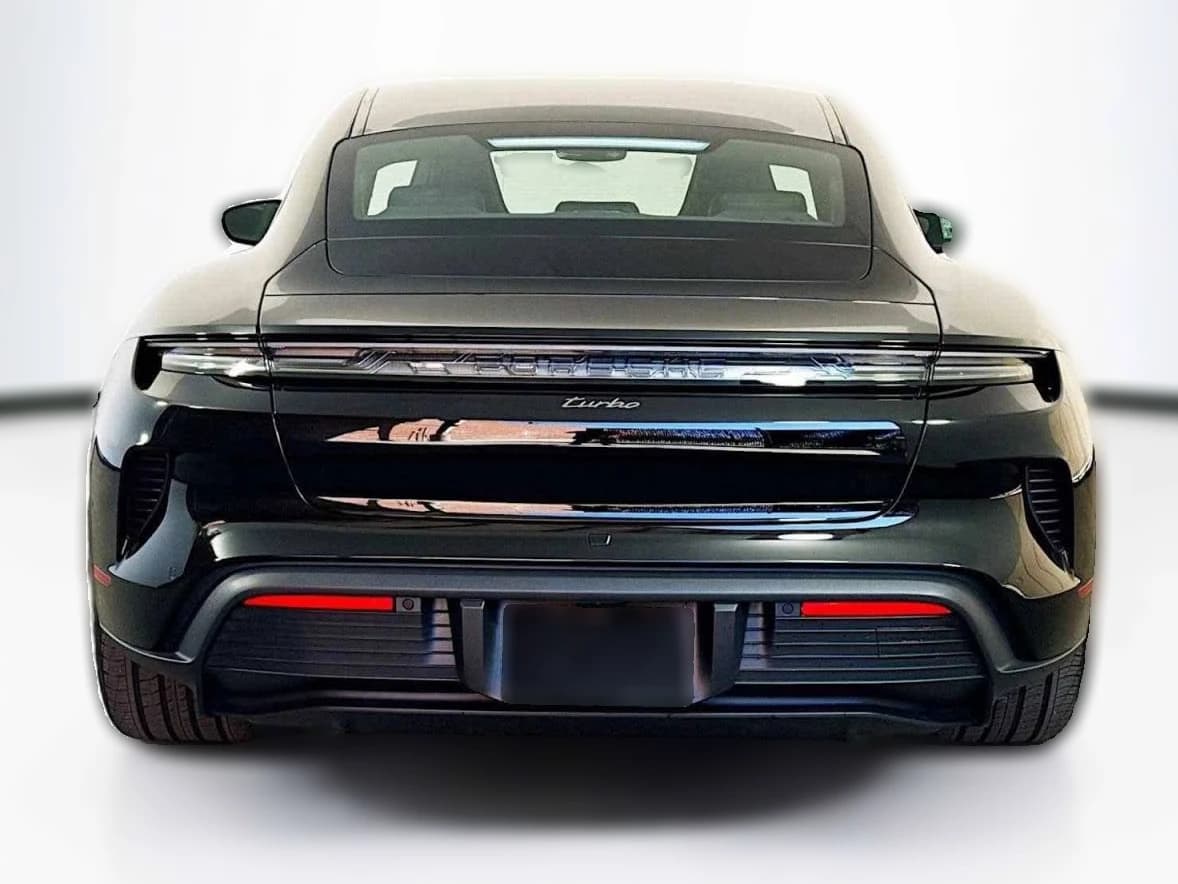 Porsche Taycan Turbo AWD 2026 — side view