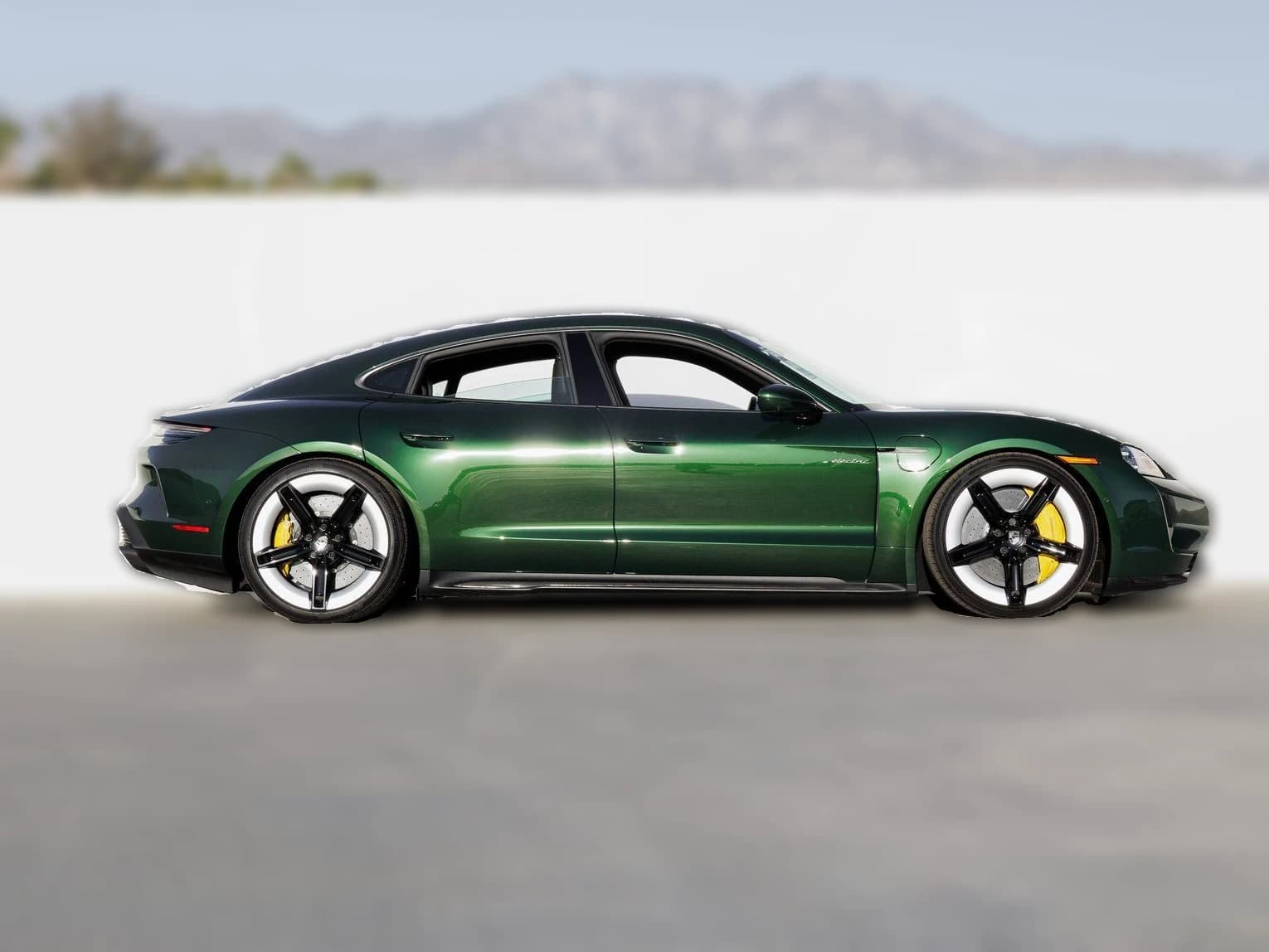 Porsche Taycan Turbo S AWD 2025 — side view