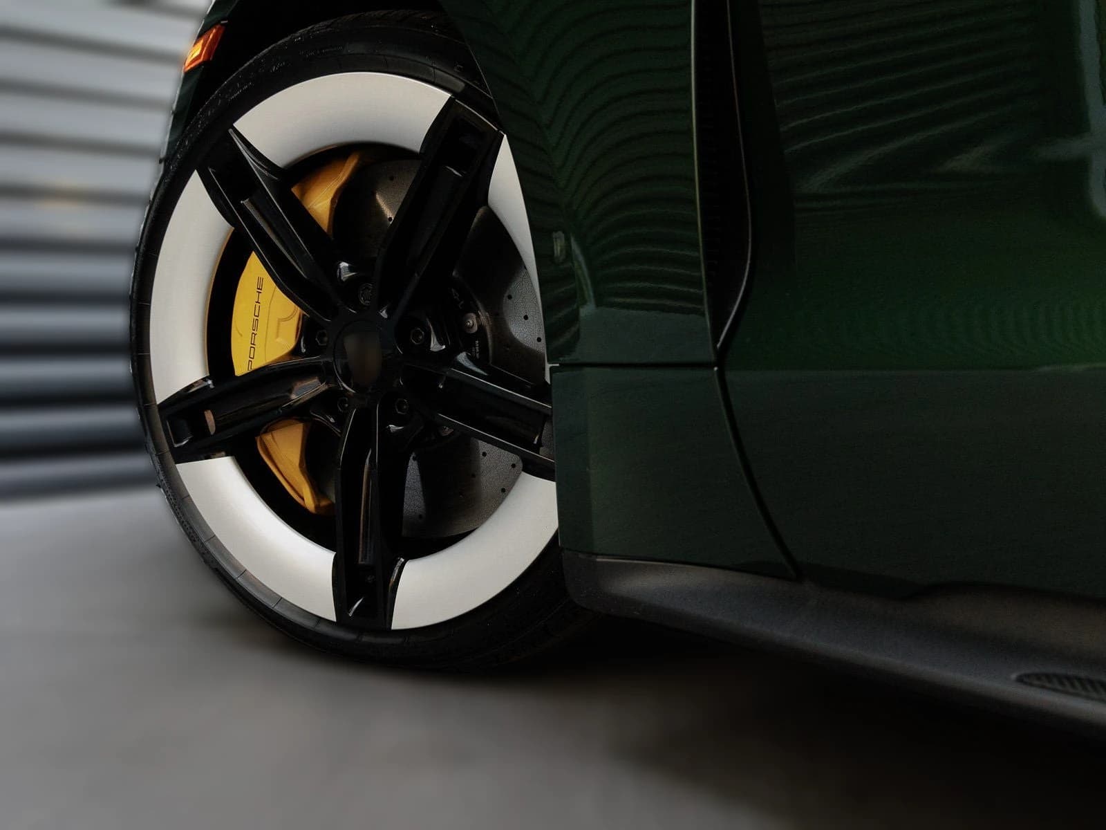Porsche Taycan Turbo S AWD 2025 — side view
