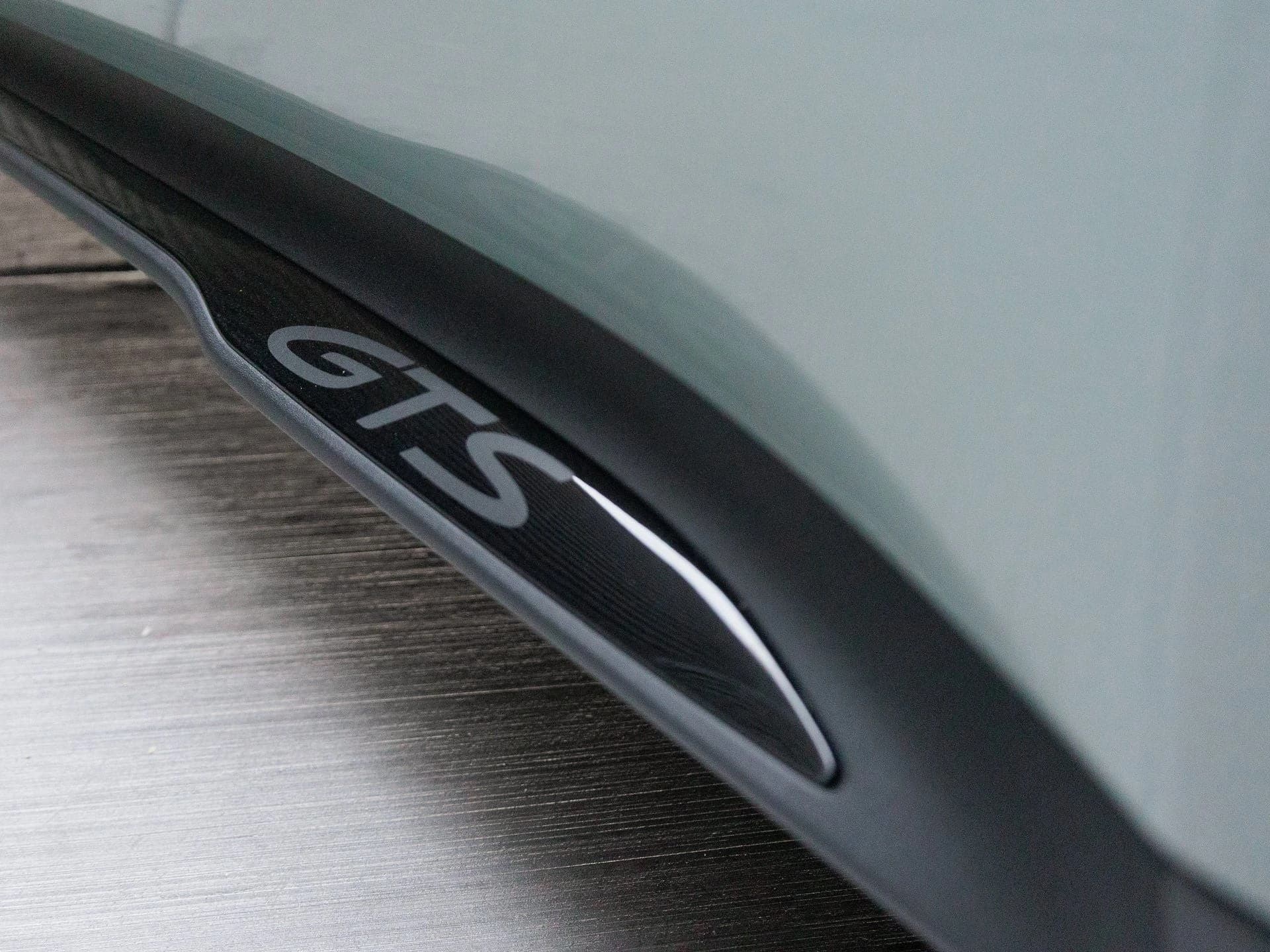 Porsche Taycan GTS AWD 2025 — side view
