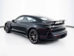 Porsche Taycan Turbo GT AWD w/Weissach Package 2025 — side view
