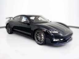 Porsche Taycan Turbo GT AWD w/Weissach Package 2025 — side view