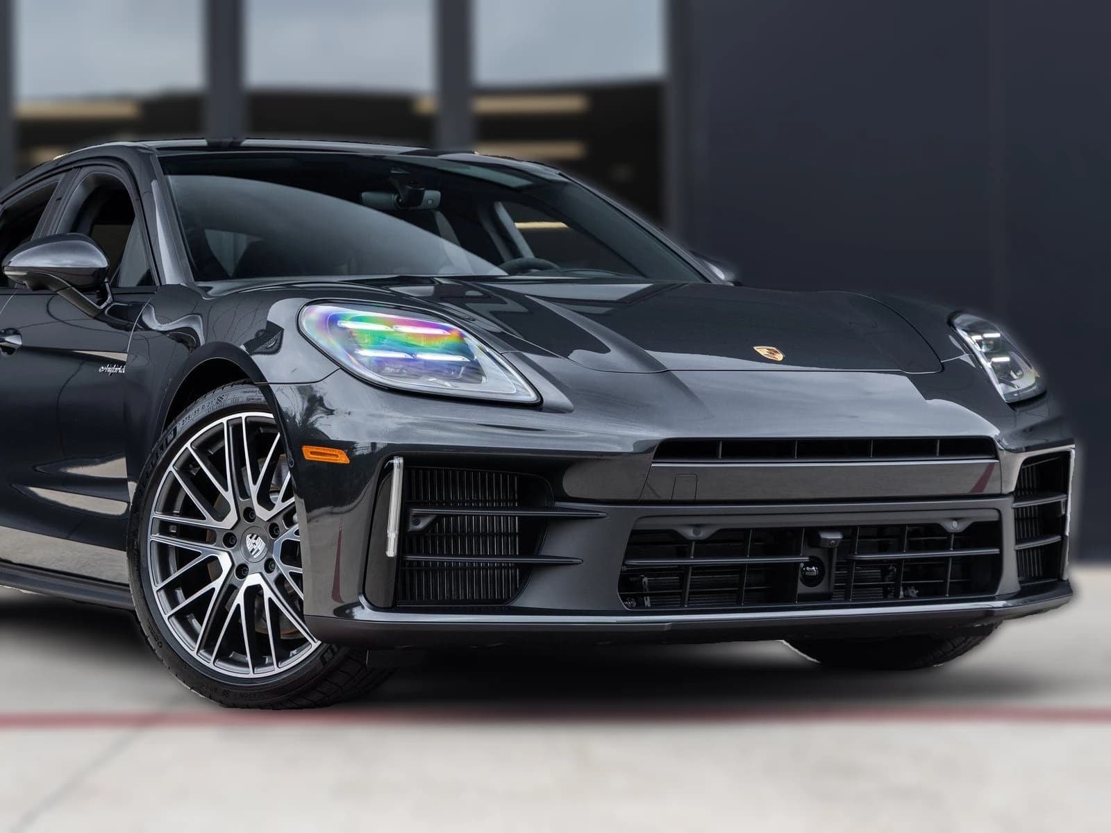 Porsche Panamera 4 E-Hybrid AWD 2026 — side view