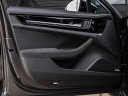 Porsche Panamera 4 E-Hybrid AWD 2026 — side view