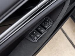 Porsche Panamera 4 E-Hybrid AWD 2026 — side view