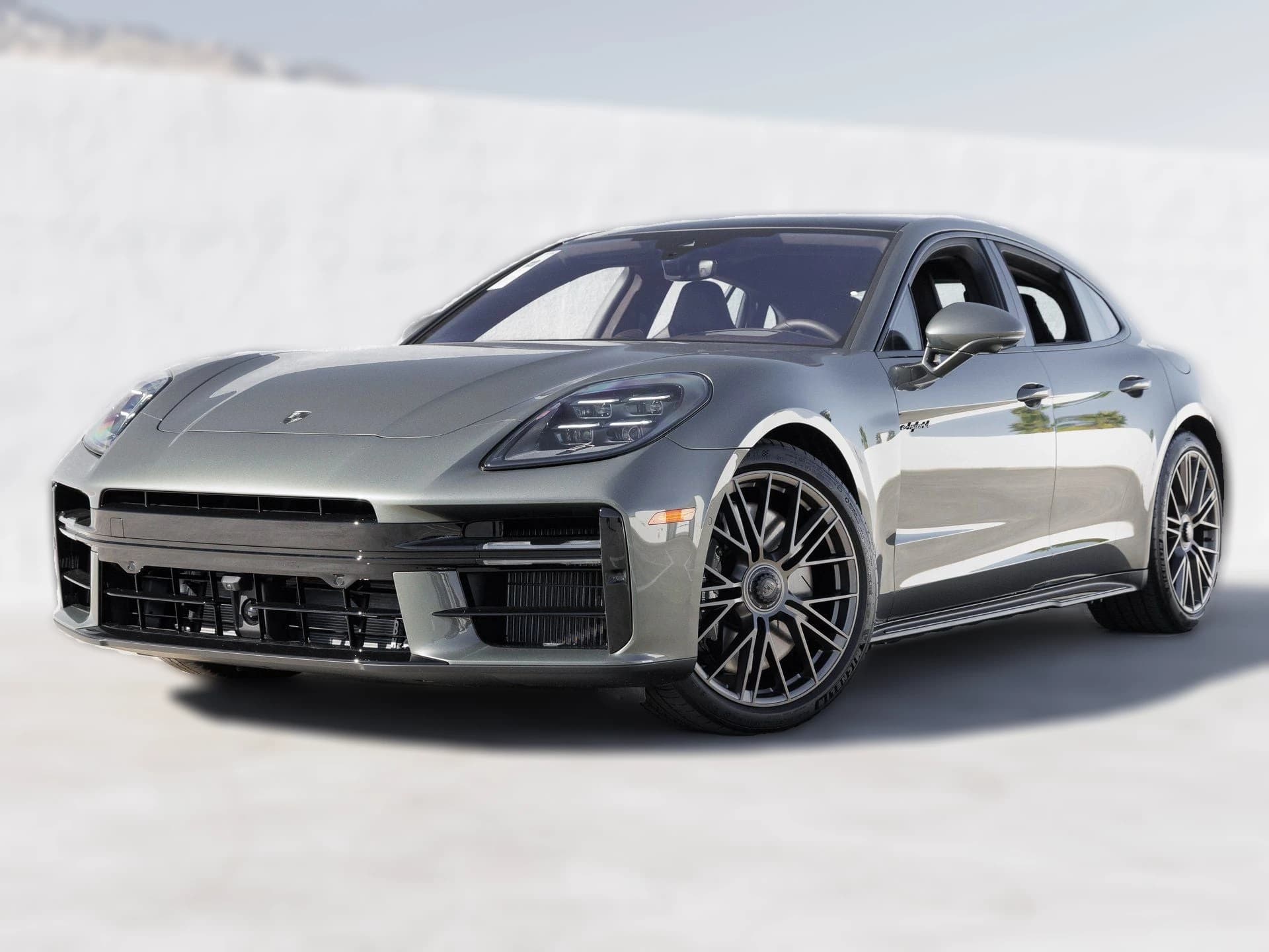 Porsche Panamera Turbo E-Hybrid AWD 2026 — side view