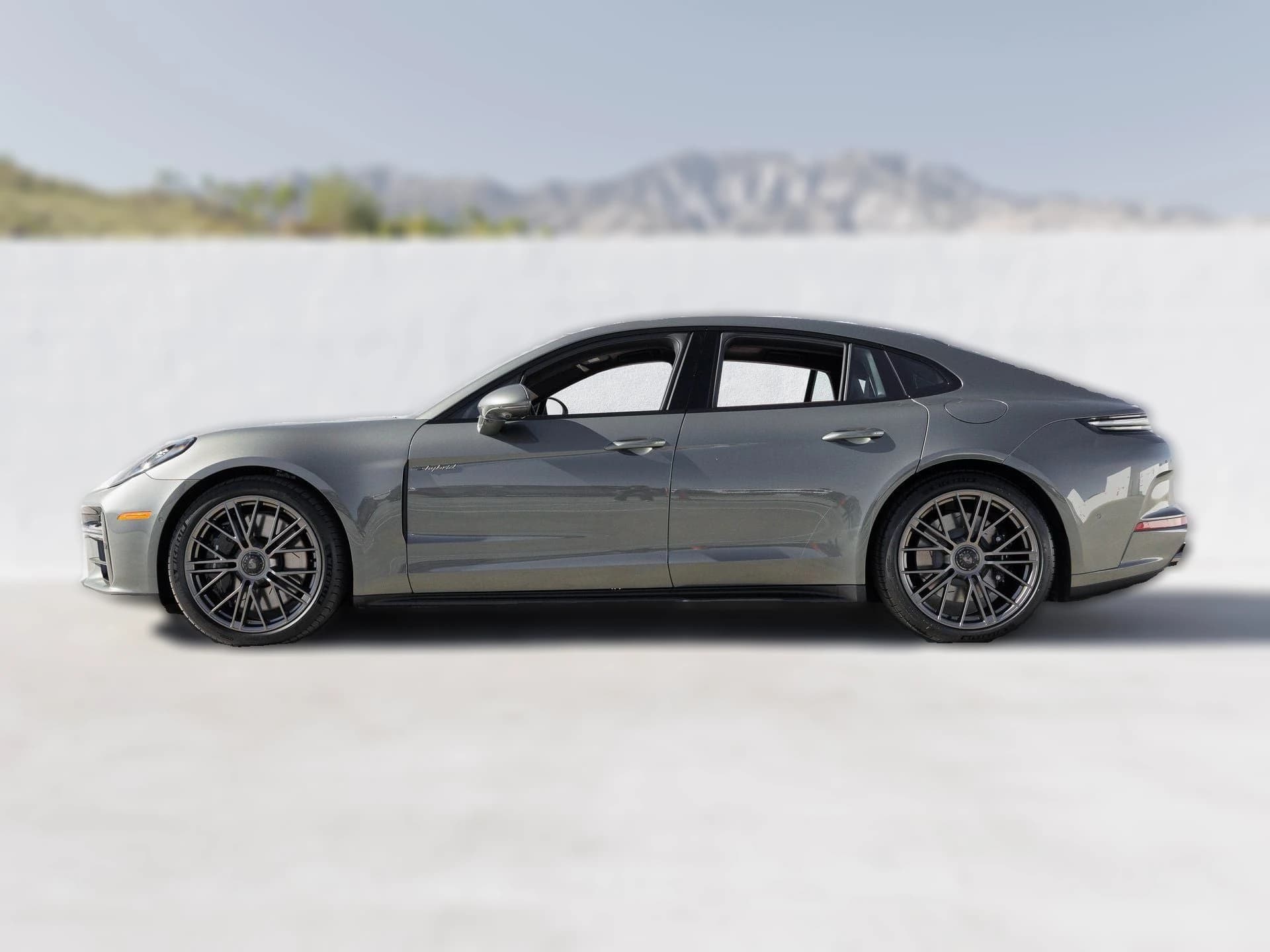 Porsche Panamera Turbo E-Hybrid AWD 2026 — side view