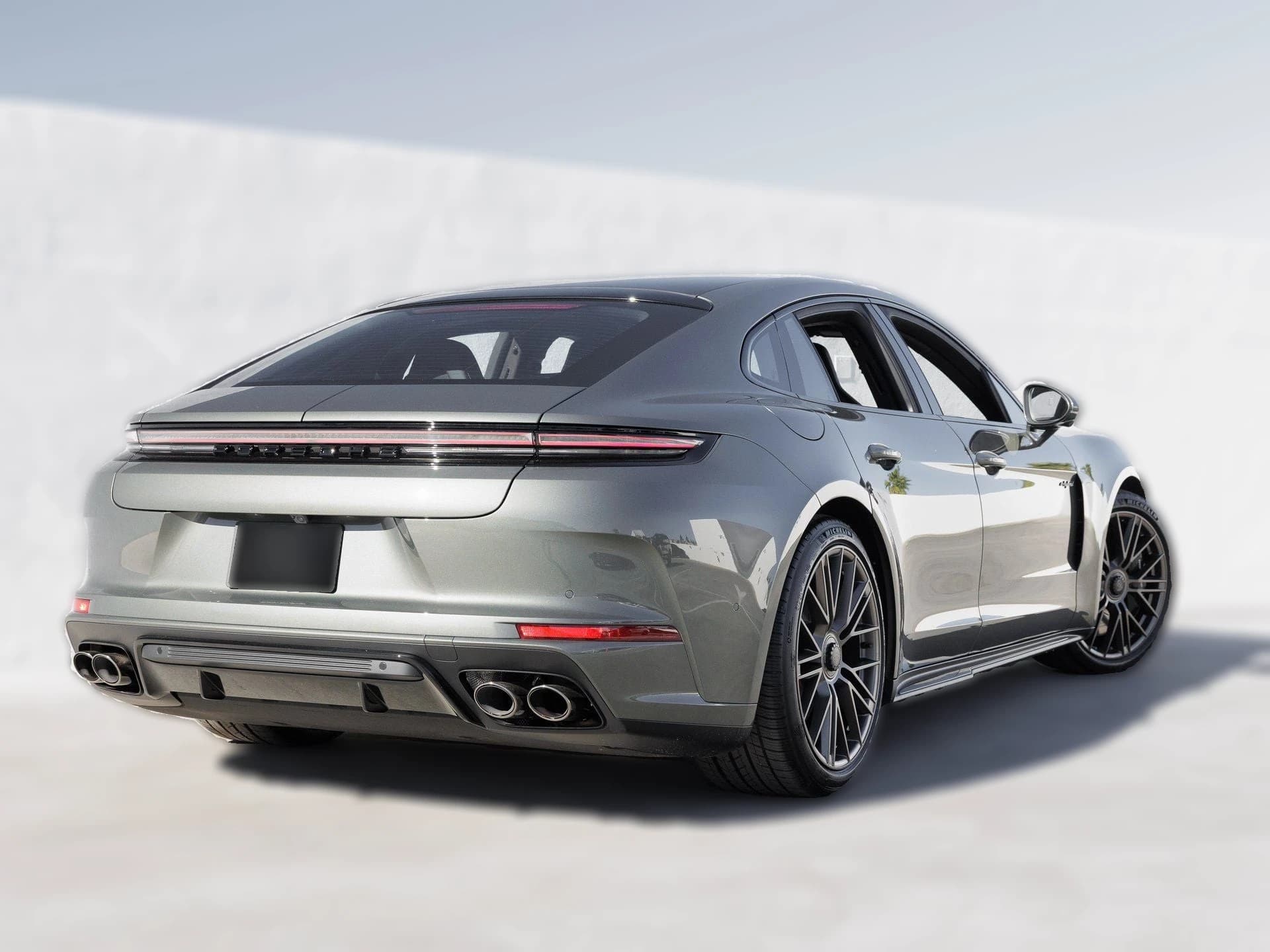 Porsche Panamera Turbo E-Hybrid AWD 2026 — side view