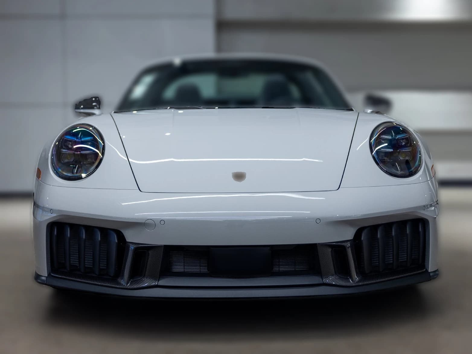 Porsche 911 4 GTS Targa 2026 — side view