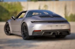 Porsche 911 4 GTS Targa 2027 — side view
