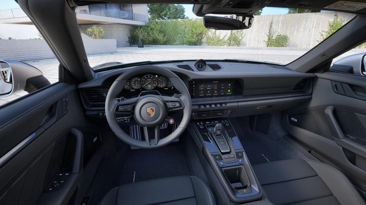 Porsche 911 4 GTS Targa 2027 — side view